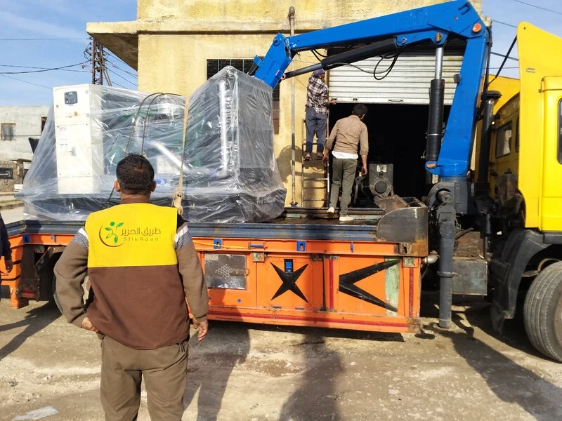 أعمال الصيانة اللازمة لعدة محطات كهربائية في مدينة إدلب وريفها