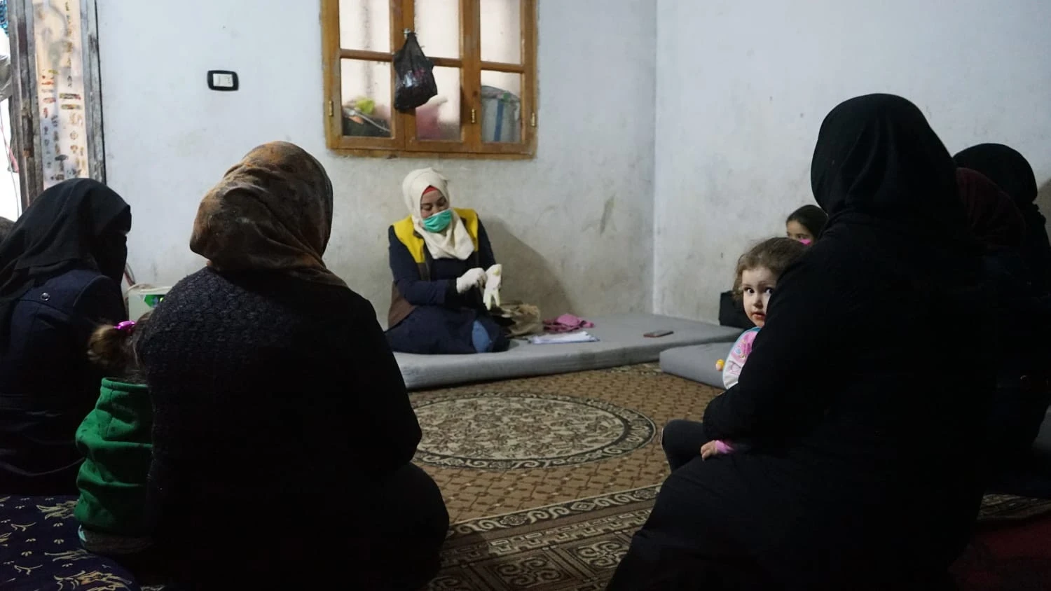 استمرار فريقنا في نشاطات التوعية لمواجهة فيروس كورونا